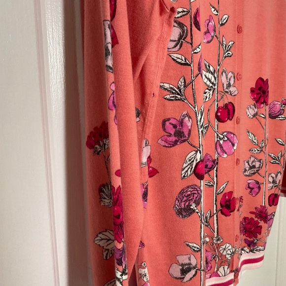 Talbots 3/4 Sleeve Floral Cardigan - Picture 5 of 13